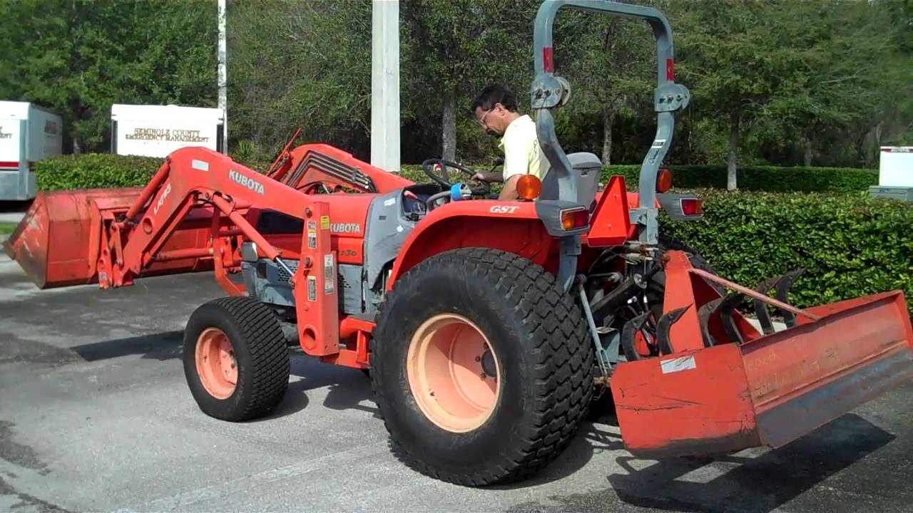 KUBOTA L3130 USZCZELKA GŁOWICY